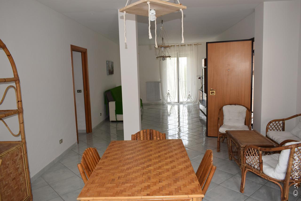 Vacation House A Mola Di Bari Apartment Ngoại thất bức ảnh