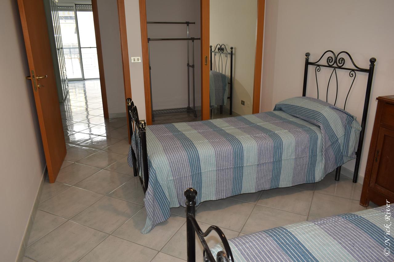 Vacation House A Mola Di Bari Apartment Ngoại thất bức ảnh